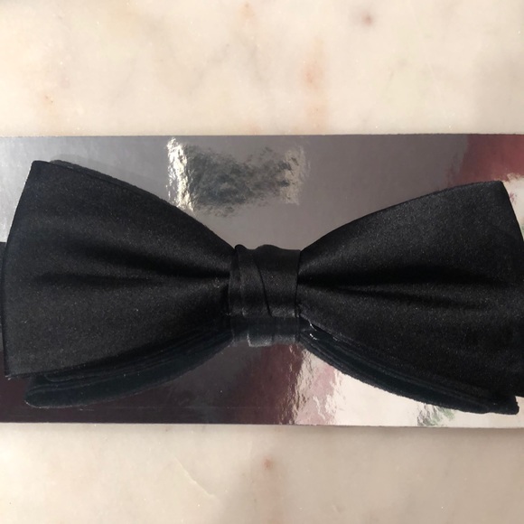 Mexx Black Bowties - Picture 5 of 5